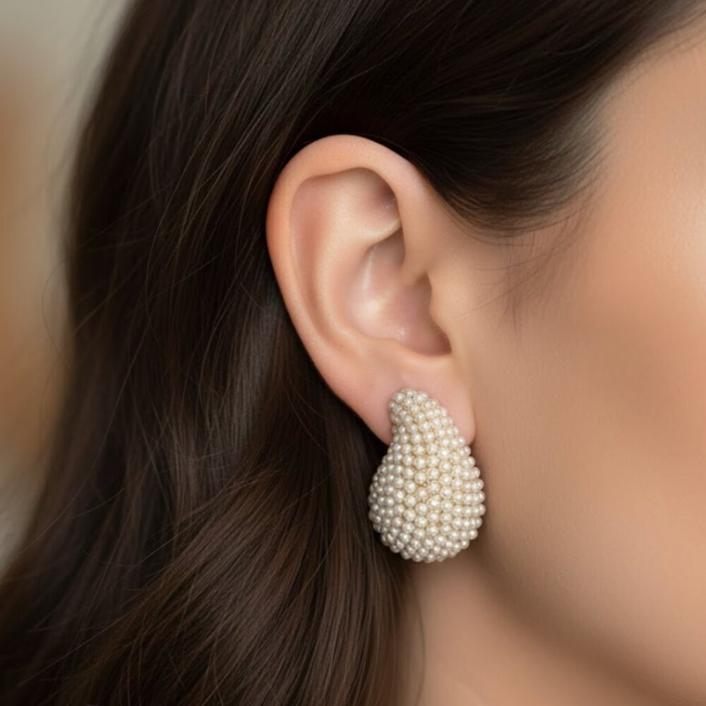 NEW gorgeous mini classic pearl mermaid teardrop puffy earrings